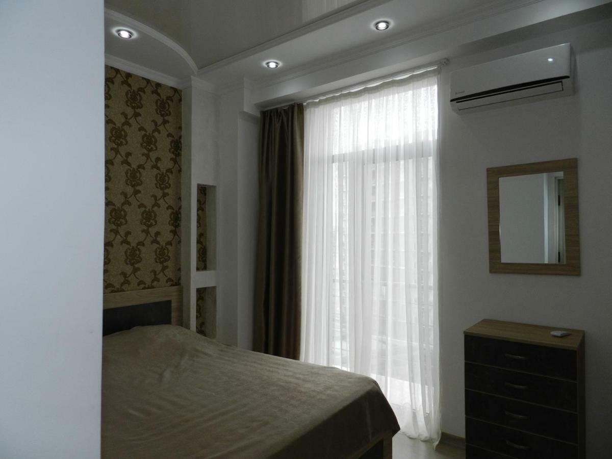 דירות Georgia, Apartament In Batumi Sh.Khimshiashvili N 1 מראה חיצוני תמונה